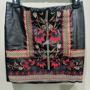 Women’s Black Floral Embroidered Faux Leather Short Skirt Size S NWOT